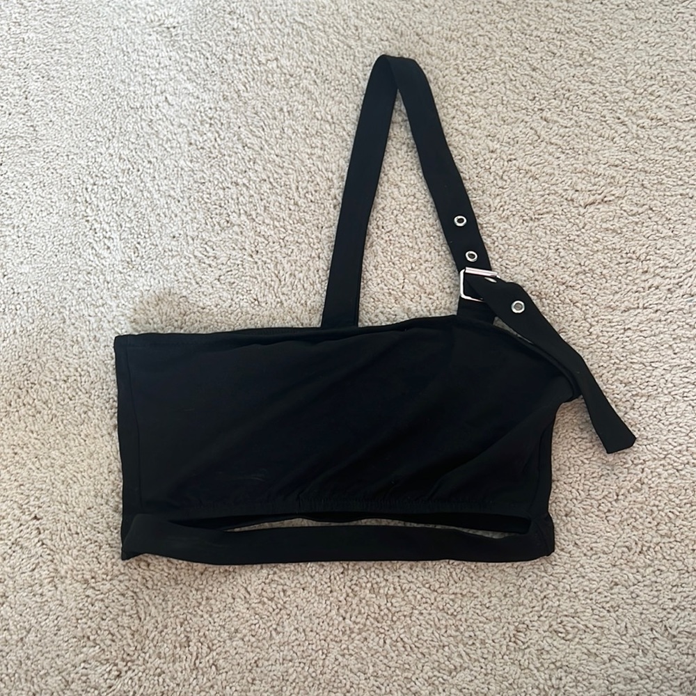 One shoulder cropped tank top